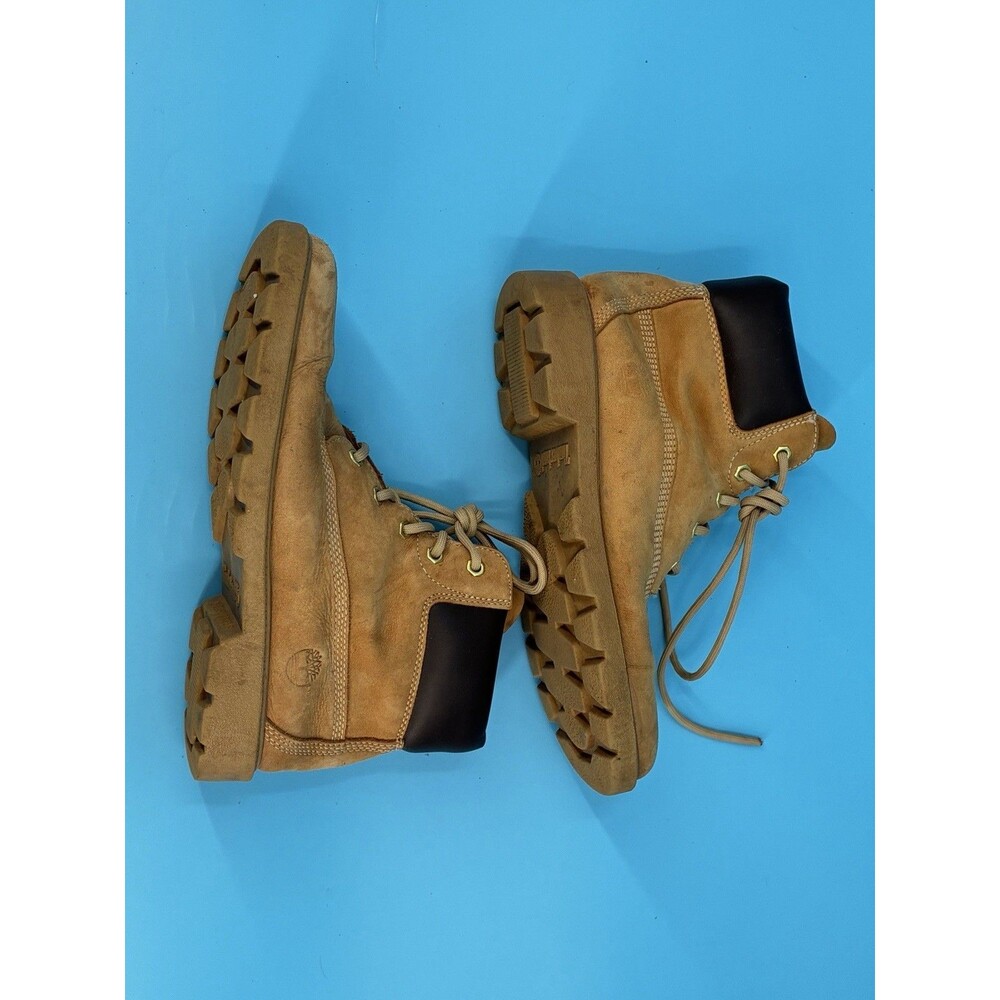 Timberland 6 InchClassic Wheat Nubuck Waterproof Boots Boys Youth Size 6 Wmn’s 8